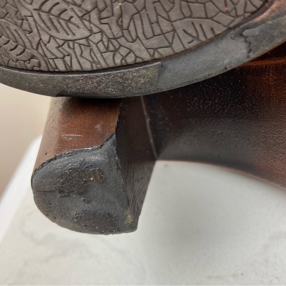 NURTURE TOOLED LEATHER SOUTHWESTERN CLOGS - Picture 16 of 16